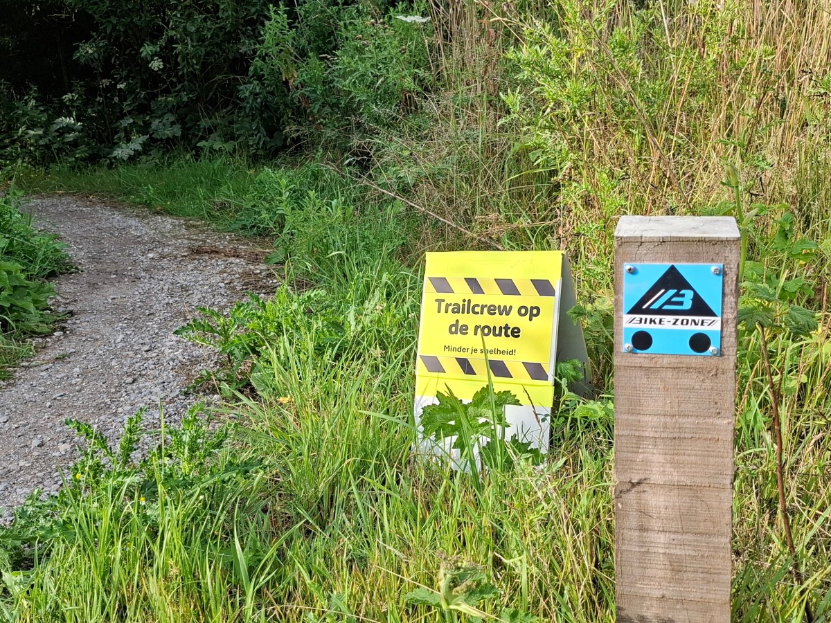 Dagje snoeien, zeisen, harken en beetje&nbsp;bouwen.